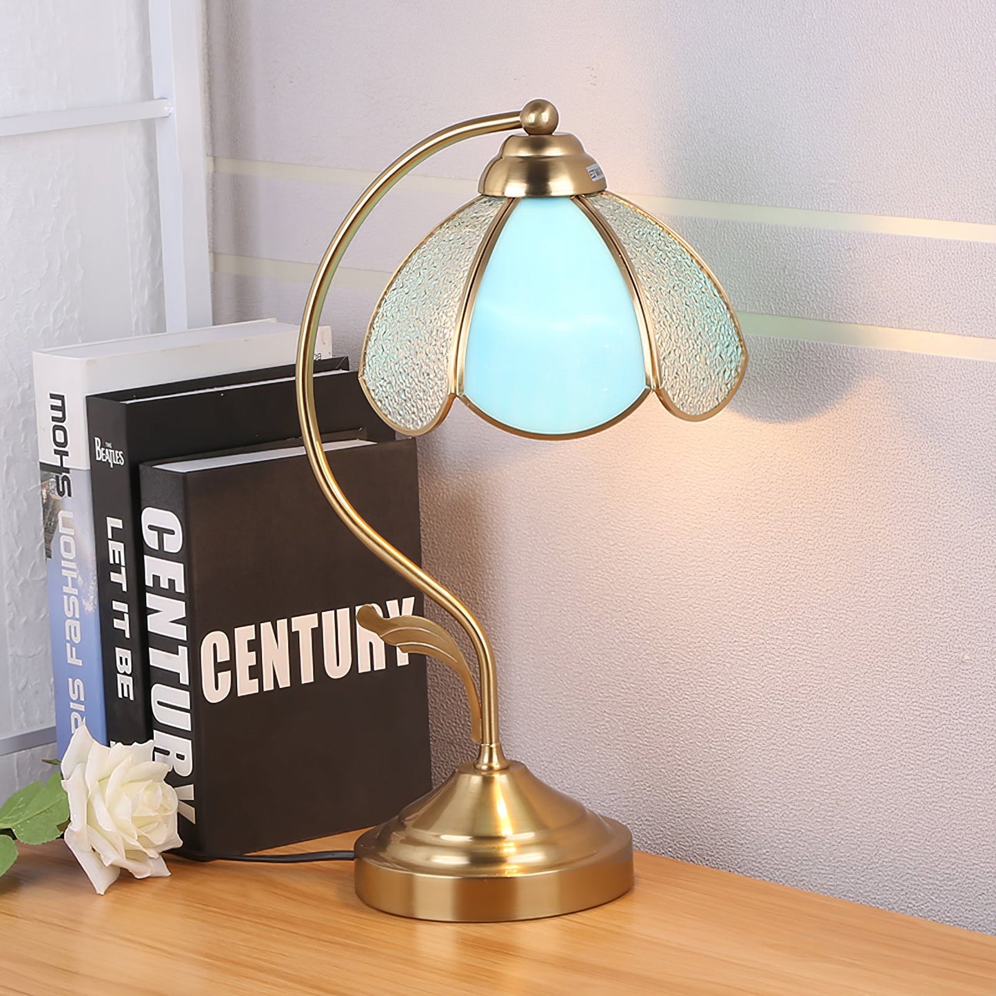 Vintage Tiffany Table Lamp