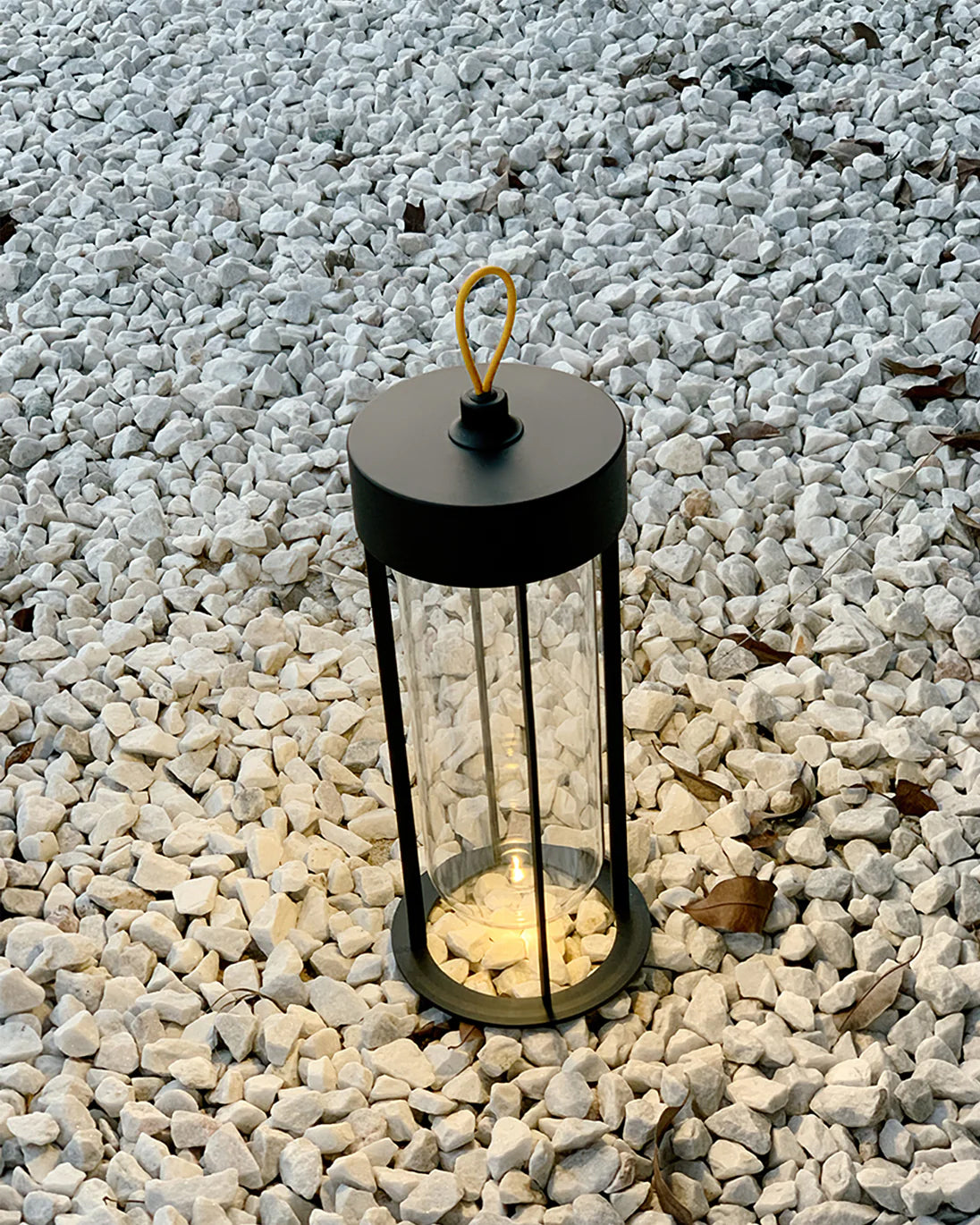 Vitro Built-in Battery Table Lamp