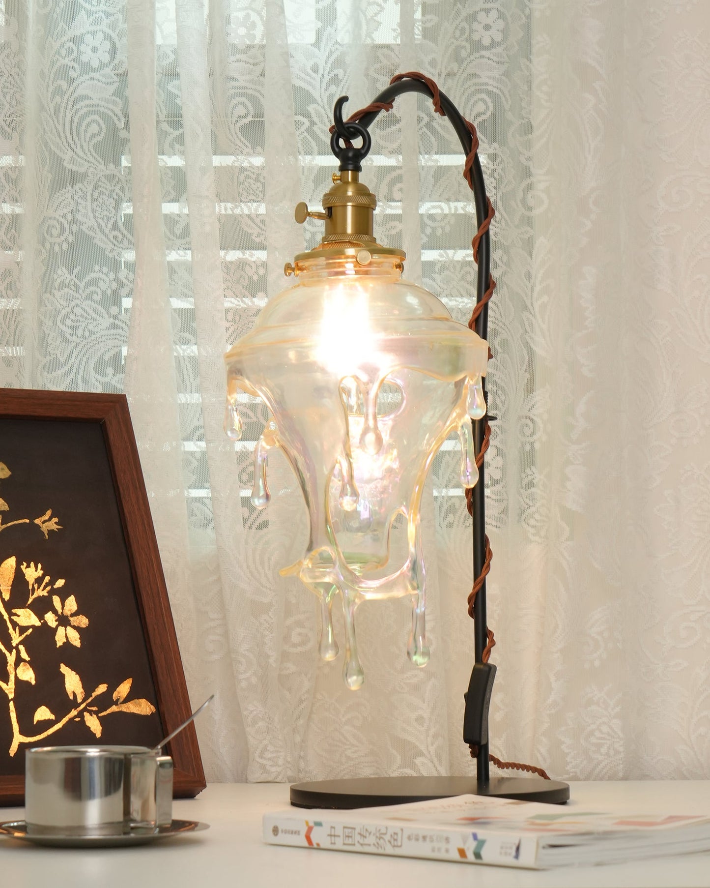 Water Droplets Resin Table Lamp