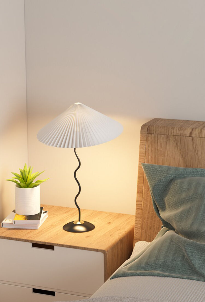 Lala Luxe Curve Table & Floor Lamp