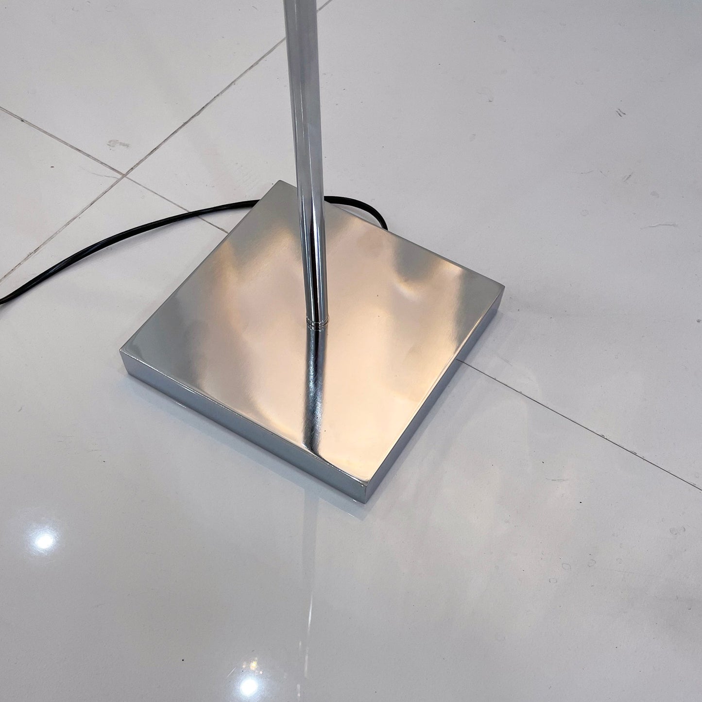 Wa Wa Floor lamp