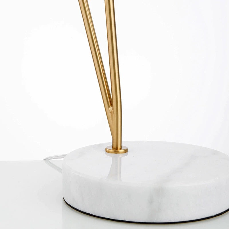 COQUETTE TABLE LAMP BY KELLY WEARSTLER - Lodamer