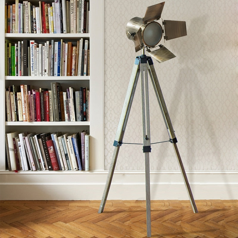 ROANI Studio Retro Floor Lamp