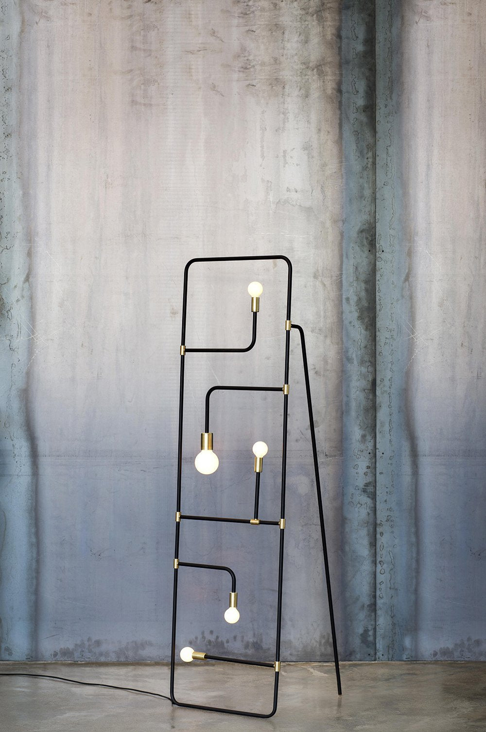 JOY Floor Lamp